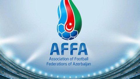 Hakimi təhqir edən klub rəhbəri və futbolçu cəzalandırıldı