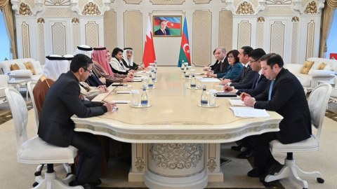 Bəhreynlə əməkdaşlıq müzakirə olundu 