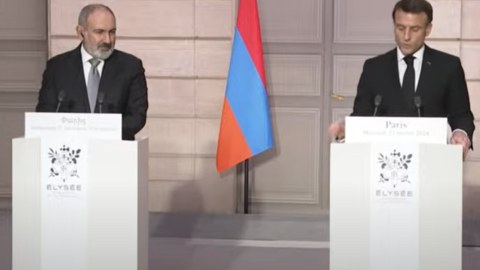 Makron Ermənistana dəstək VƏD ETDİ