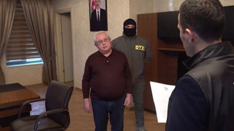 Ali Məhkəmə sabiq icra başçısının cəzasını AZALTDI