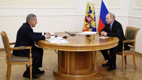 Putin Tatarıstan rəhbərinə təşəkkür etdi
