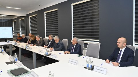 Nazir Qarabağ Universitetinə görə rektorları TOPLADI