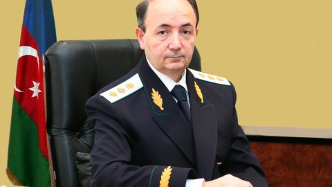 Fikrət Məmmədov and içdi