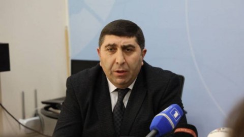 Səhiyyə nazirinin müavini işdən çıxarılacaq