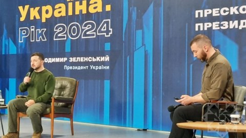Zelenski: Azərbaycanın sülh formulunda iştirakından məmnun olardıq