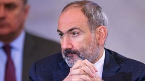 Paşinyan baş katibi vəzifədən azad etdi