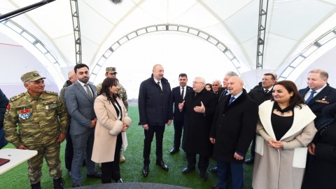 İlham Əliyevin Xocalı sakinləri ilə səmimi SÖHBƏTİ