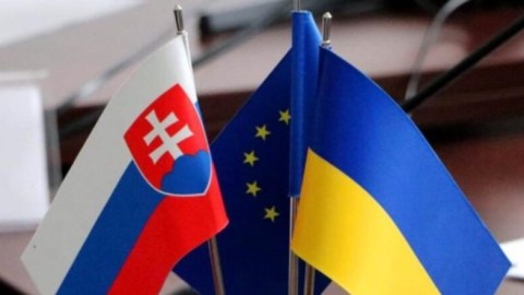 Slovakiya heç vaxt Ukraynaya qoşun göndərməyəcək - Baş nazir