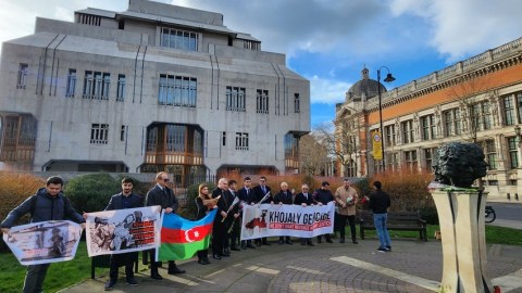 Londonda anım abidəsi ziyarət olundu