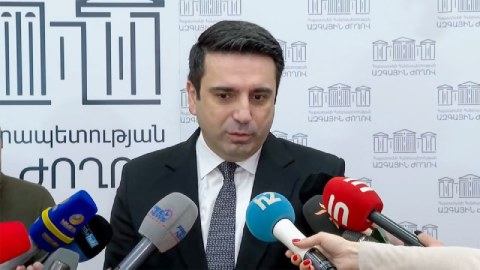 Rusların sərhədlərimizi qoruyacağına əmin deyiləm, çıxmalıdırlar - Erməni spiker