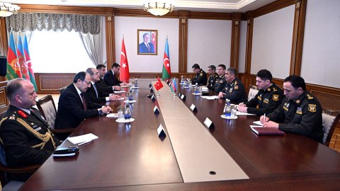 Türkiyə müdafiə nazirinin müavini Bakıya gəldi - Zakir Həsənovla GÖRÜŞ