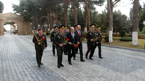 Türkiyə milli müdafiə nazirinin müavini hərbi institutda - FOTO