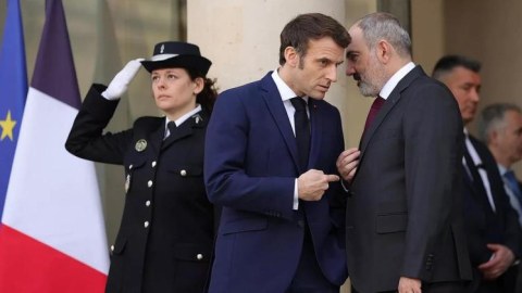 Qərb Ermənistanı sülhə yox, müharibəyə sövq edir
