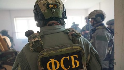 Ermənistan “Zvartnots” limanındakı rus sərhədçiləri çıxarmaq İSTƏYİR