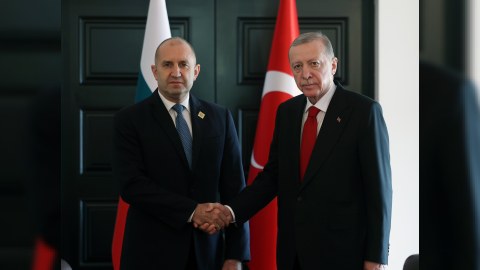 Ərdoğan Bolqarıstan prezidenti ilə danışıqlar apardı