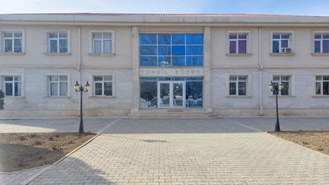 Məktəbdəki insidentlə bağlı hüquq-mühafizə orqanlarına müraciət edildi