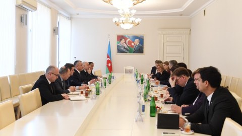 Dövlət Komitəsində almaniyalı deputatlarla görüş - FOTO
