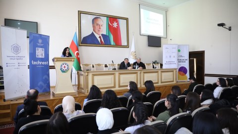 GDU-da Təqaüd Proqramı ilə bağlı görüş - FOTO
