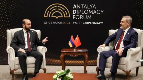Hakan Fidan Mirzoyanla nələri müzakirə etdi...