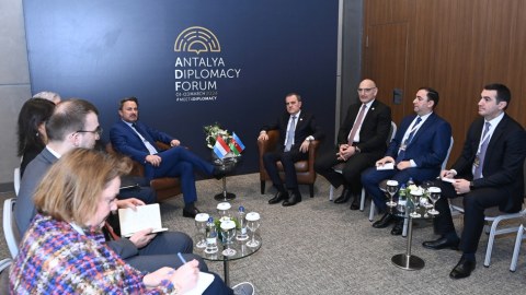 Azərbaycanla Lüksemburq arasında əməkdaşlıq müzakirəsi