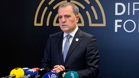 Təmasların davamı ilə bağlı razılıq əldə edilib - Nazir