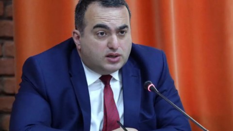 Gürcüstan sülh dialoqu üçün öz platformasını təklif edir