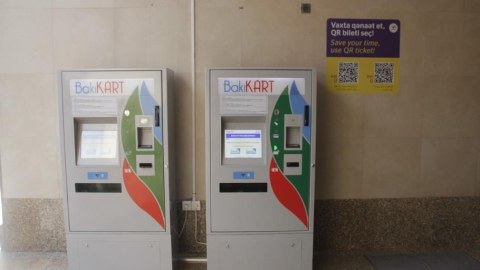 Metroda əlavə yükləmə terminalları yerləşdirildi - FOTO