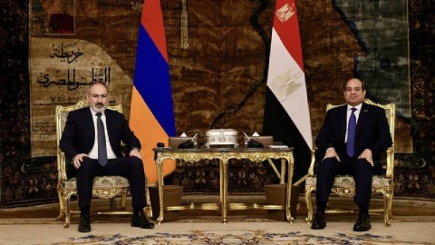 Paşinyan Sisi ilə nələrdən DANIŞDI?