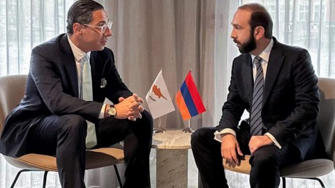 Bu ölkənin XİN başçısı İrəvana gəlir