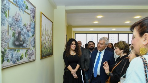 BMU-da “Bahar çiçəkləri” adlı fərdi yaradıcılıq sərgisi - FOTO