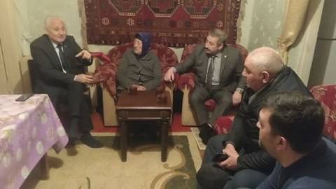 Qərbi Azərbaycan icmasının üzvləri 101 yaşlı xanımı ziyarət etdilər - FOTO