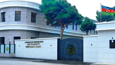 Azyaşlının cibində həbsxanaya narkotik keçirilməsinin qarşısı alındı