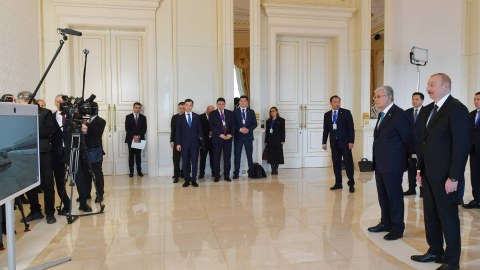 Konteyner qatarının Azərbaycana çatdırılması münasibətilə telekörpü - FOTO