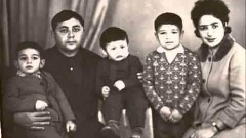 Bir şəklin tarixçəsi: “Sağlığında qiymət verin insanlara” deyən şairin AİLƏ DRAMI
