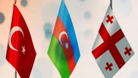 Azərbaycan, Türkiyə və Gürcüstan XİN rəhbərləri Bakıda görüşəcəklər