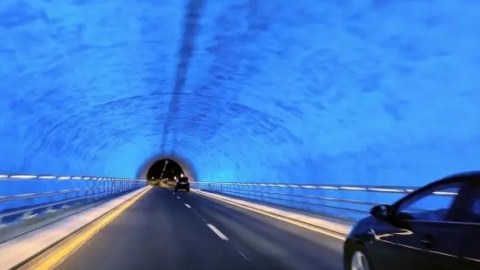 İtaliya Avropanın ən böyük sualtı tunelini inşa edəcək