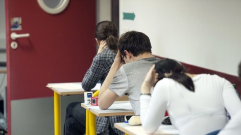 Tələbə olmaq istəyənlərin sayı 100 minə çatır - Son 3 gün...