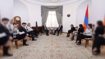 Lui Bono İrəvanda daha bir görüş keçirdi