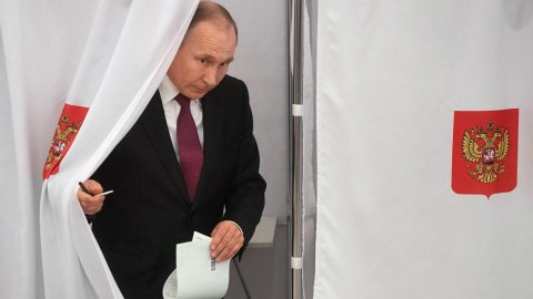 Rusiya seçkiləri: Putin Yekaterinadan sonra ən çox hakimiyyətdə qalan lider olacaq