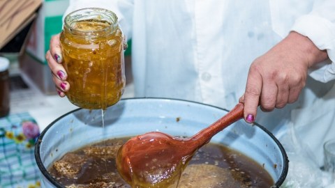 Azərbaycanda bal istehsalı azalıb, qiymətlər isə...