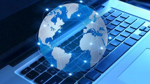 İki internet provayderi cərimələndi