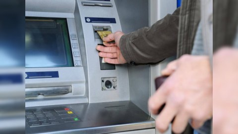 Yaşa görə aylıq müavinət alanların sayı AÇIQLANDI