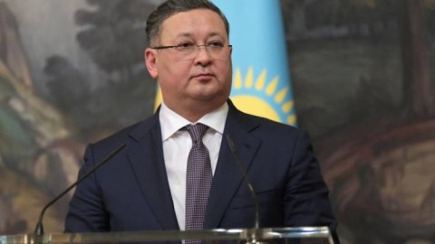 Qazaxıstanın xarici işlər naziri Ermənistanda