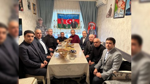 Kooperasiya Kollecinin rəhbərliyi şəhid ailəsini ziyarət edib - FOTO