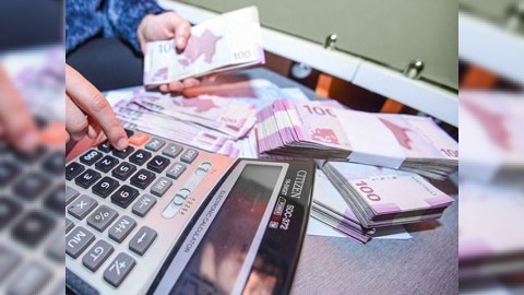 Büdcənin icrasında 7 faiz profisit yaranıb