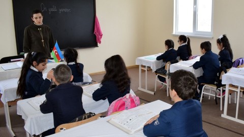 Məktəblərdə tətildən sonrakı ilk iş günü AÇIQLANDI