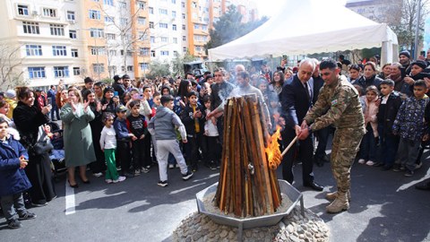 Binəqədidə bayram ab-havası - FOTOLAR