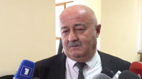 “Azərbaycana məxsus kəndləri geri qaytarmaq lazımdır” - Erməni deputat