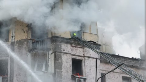 Ruslar Kiyevi bombaladı, yaralılar var - 44 gün sonra...