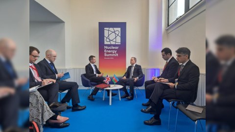 Ceyhun Bayramov britaniyalı nazirlə COP29-u müzakirə etdi